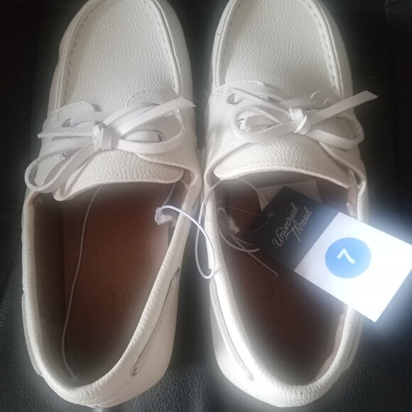 Universal Thread Loafer Flats/ NWT/ Never been worn - Picture 4 of 4